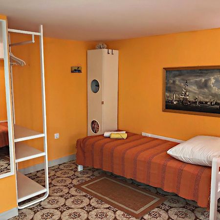 Apartment Nada Veli Losinj Exterior photo
