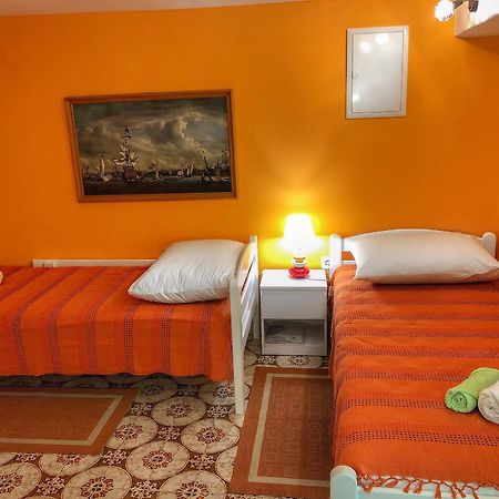 Apartment Nada Veli Losinj Exterior photo